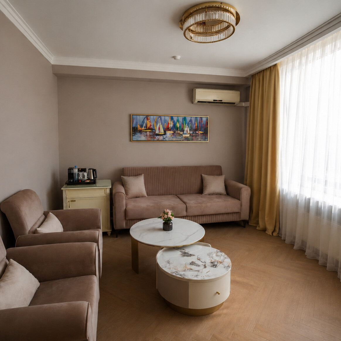 Executive Suite ar terasi